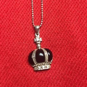 Crown necklace
